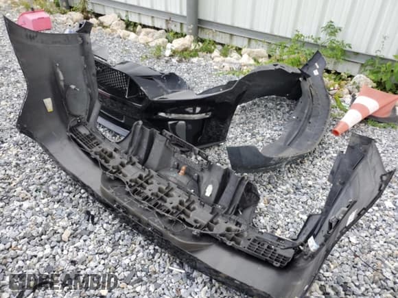 ✅ 2020 Ford Mustang GT Premium • VIN: 1FA6P8CF7L5176416 • Лот: 85100865. Опубликован ранее на Copart с пробегом Не указан. Бесплатный доступ к архиву аукционных продаж из США и подробный отчёт об истории автомобиля на DreamBid. Изображение 12.