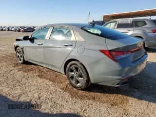 2023 Hyundai Elantra SEL z VIN KMHLM4AG3PU374539, wystawiony jako Copart lot #80495595 z przebiegiem 56 428 mil mil oraz Czysty tytuł • Clean title. Historia ofert i sprzedaży dostępna na DreamBid. Obrazek 2.