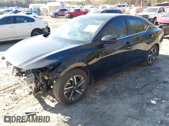 ✅ 2025 Nissan Sentra SV • VIN: 3N1AB8CV3SY214223 • Lot: 43608882. Wystawiony na IAAI z przebiegiem 20 967 mil. Bezpłatny archiwum sprzedaży aukcyjnych z USA i szczegółowy raport historii pojazdu na DreamBid. Zdjęcie 2.