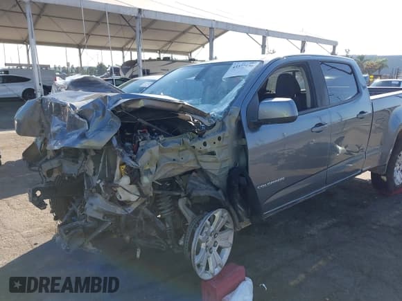 ✅ 2022 Chevrolet Colorado 2WD LT • VIN: 1GCGSCEN2N1151390 • Lot: 43377156. Wystawiony na IAAI z przebiegiem Nie podano. Bezpłatny archiwum sprzedaży aukcyjnych z USA i szczegółowy raport historii pojazdu na DreamBid. Zdjęcie 6.