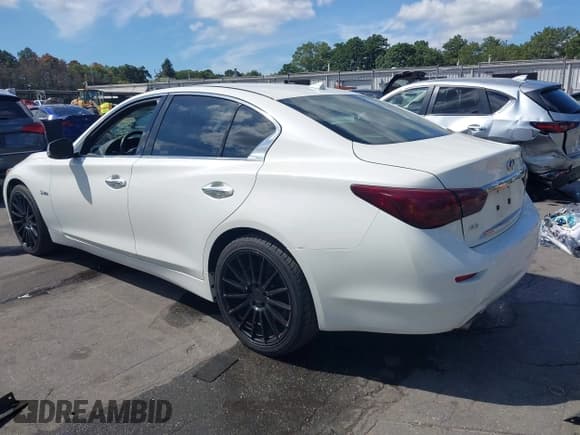 ✅ 2017 Infiniti Q50 Red Sport 400 • VIN: JN1FV7AR2HM870101 • Лот: 43123660. Опубликован ранее на IAAI с пробегом 96 272 миль. Бесплатный доступ к архиву аукционных продаж из США и подробный отчёт об истории автомобиля на DreamBid. Изображение 3.