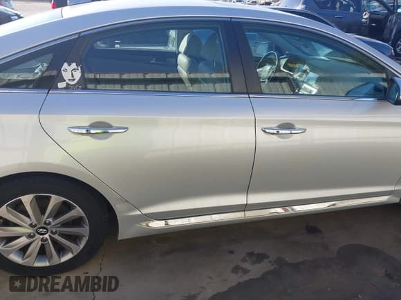 ✅ 2017 Hyundai Sonata Sport • VIN: 5NPE34AF9HH441521 • Лот: 43338565. Опубликован ранее на IAAI с пробегом 160 875 миль. Бесплатный доступ к архиву аукционных продаж из США и подробный отчёт об истории автомобиля на DreamBid. Изображение 13.