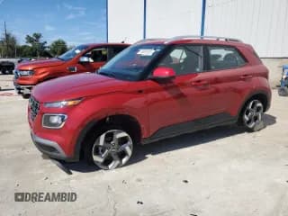 ✅ 2021 Hyundai Venue SEL • VIN: KMHRC8A35MU126242 • Лот: 84901925. Опубликован ранее на Copart с пробегом 2 515 миль. Бесплатный доступ к архиву аукционных продаж из США и подробный отчёт об истории автомобиля на DreamBid. Изображение 1.