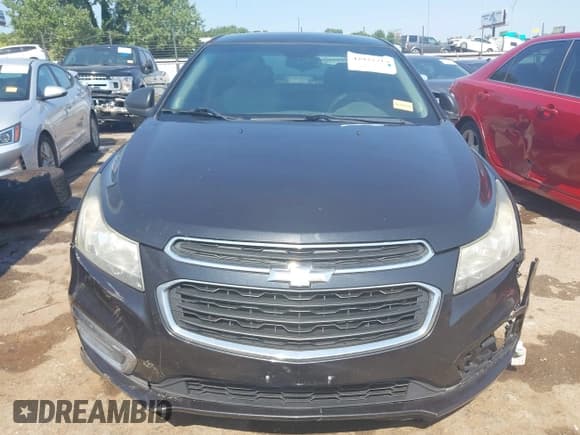 ✅ 2016 Chevrolet Cruze LS • VIN: 1G1PB5SH2G7187261 • Lot: 42927213. Listed on IAAI with 124,909 mi. Free auction sales archive from the USA and detailed vehicle history report at DreamBid. Image 12.
