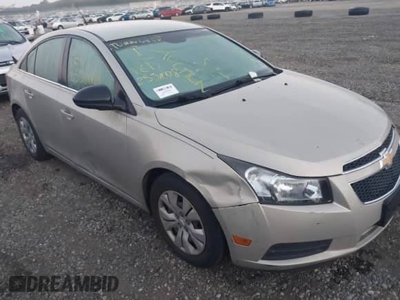 ✅ 2012 Chevrolet Cruze LS • VIN: 1G1PC5SH4C7143060 • Lot: 43389575. Wystawiony na IAAI z przebiegiem Nie podano mil. Skorzystaj z bezpłatnego archiwum sprzedaży aukcyjnych z USA i zobacz szczegółowy raport historii pojazdu na DreamBid. Zdjęcie 1.