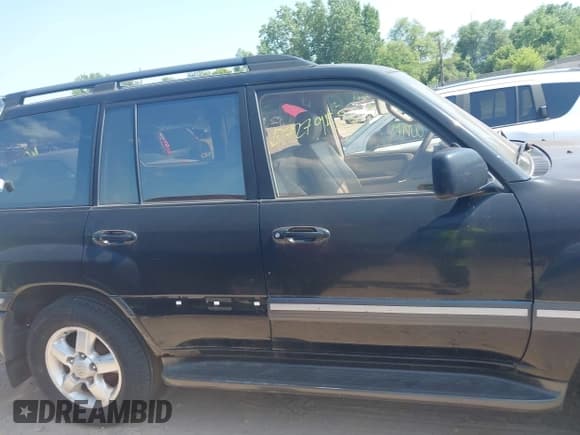 ✅ 2003 Toyota Land Cruiser • VIN: JTEHT05J632035996 • Lot: 42727953. Listed on IAAI with 270,487 mi. Free auction sales archive from the USA and detailed vehicle history report at DreamBid. Image 13.