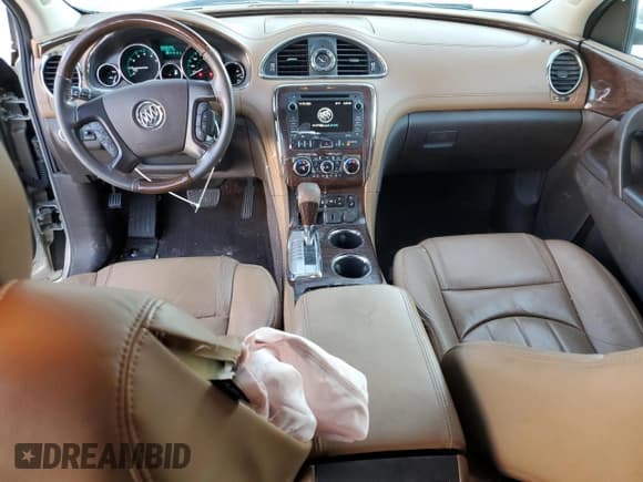 ✅ 2015 Buick Enclave Premium • VIN: 5GAKVCKD3FJ177500 • Lot: 91356545. Wystawiony na Copart z przebiegiem 157 263 mil. Bezpłatny archiwum sprzedaży aukcyjnych z USA i szczegółowy raport historii pojazdu na DreamBid. Zdjęcie 8.