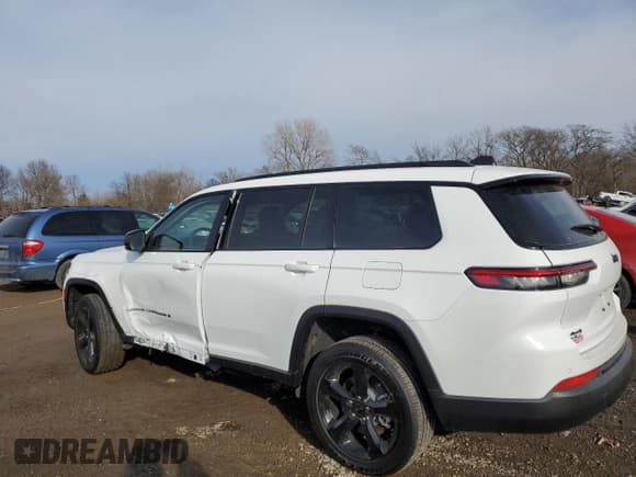 ✅ 2024 Jeep Grand Cherokee Laredo • VIN: 1C4RJKAG1R8625128 • Lot: 85100484. Listed on Copart with 452 mi. Free auction sales archive from the USA and detailed vehicle history report at DreamBid. Image 2.