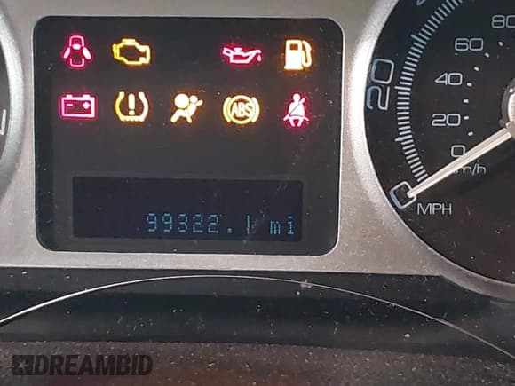 ✅ 2010 Mercury Mariner Premier • VIN: 4M2CN8HG9AKJ01231 • Lot: 41868769. Wystawiony na IAAI z przebiegiem 99 322 mil. Bezpłatny archiwum sprzedaży aukcyjnych z USA i szczegółowy raport historii pojazdu na DreamBid. Zdjęcie 7.