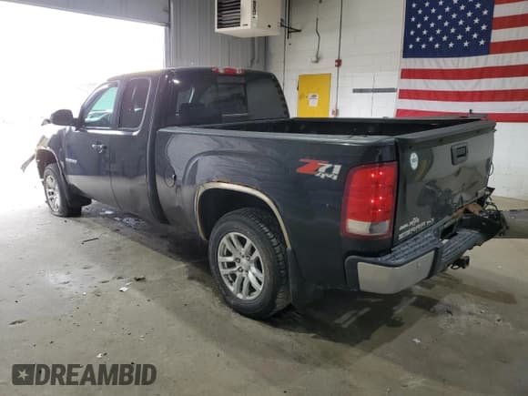 ✅ 2010 GMC Sierra 1500 • VIN: 1GTSKVE29AZ228117 • Lot: 51409425. Wystawiony na Copart z przebiegiem 258 801 mil. Bezpłatny archiwum sprzedaży aukcyjnych z USA i szczegółowy raport historii pojazdu na DreamBid. Zdjęcie 2.