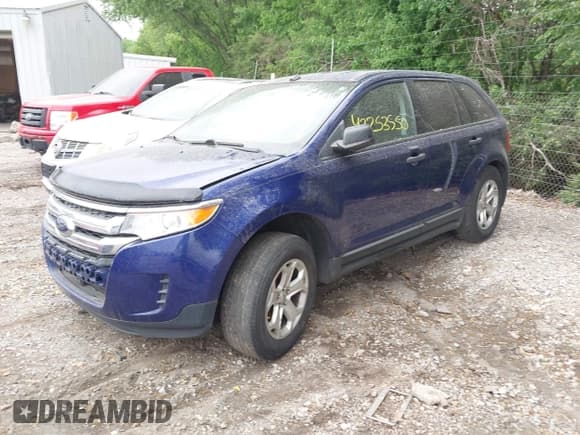 ✅ 2014 Ford Edge SE • VIN: 2FMDK3G93EBA15837 • Lot: 42253550. Wystawiony na IAAI z przebiegiem 135 912 mil. Bezpłatny archiwum sprzedaży aukcyjnych z USA i szczegółowy raport historii pojazdu na DreamBid. Zdjęcie 2.
