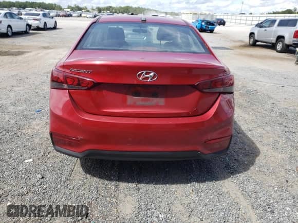 2018 Hyundai Accent SEL z VIN 3KPC24A32JE031332, wystawiony jako Copart lot #65694603 z przebiegiem 135 591 mil mil oraz . Historia ofert i sprzedaży dostępna na DreamBid. Obrazek 6.
