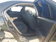 ✅ 2006 Ford Fusion SE • VIN: 3FAFP07Z66R181906 • Lot: 42950602. Wystawiony na IAAI z przebiegiem 178 074 mil. Bezpłatny archiwum sprzedaży aukcyjnych z USA i szczegółowy raport historii pojazdu na DreamBid. Zdjęcie 8.