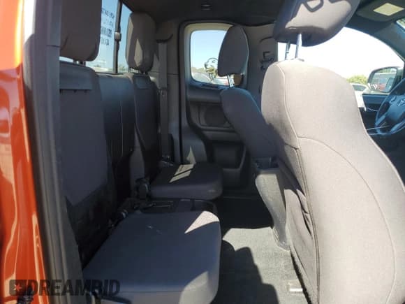 ✅ 2017 Toyota Tacoma SR5 • VIN: 5TFRZ5CN9HX041439 • Лот: 67795285. Опубликован ранее на Copart с пробегом 104 174 миль. Бесплатный доступ к архиву аукционных продаж из США и подробный отчёт об истории автомобиля на DreamBid. Изображение 10.