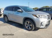 ✅ 2017 Toyota Highlander Limited • VIN: 5TDDZRFH3HS358565 • Lot: 84708675. Listed on Copart with 144,750 mi. Free auction sales archive from the USA and detailed vehicle history report at DreamBid. Image 4.