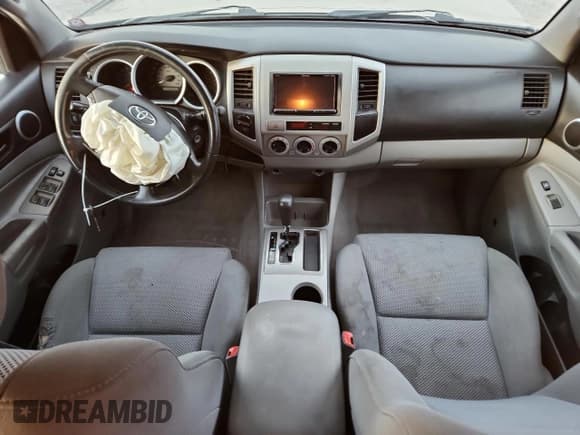 ✅ 2007 Toyota Tacoma • VIN: 5TELU42N87Z393712 • Лот: 91674505. Опубликован ранее на Copart с пробегом 289 788 миль. Бесплатный доступ к архиву аукционных продаж из США и подробный отчёт об истории автомобиля на DreamBid. Изображение 8.