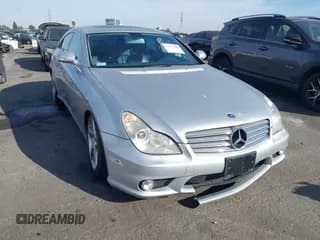 ✅ 2007 Mercedes-Benz CLS 550 • VIN: WDDDJ72X97A106510 • Lot: 41677828. Wystawiony na IAAI z przebiegiem 156 495 mil. Bezpłatny archiwum sprzedaży aukcyjnych z USA i szczegółowy raport historii pojazdu na DreamBid. Zdjęcie 1.