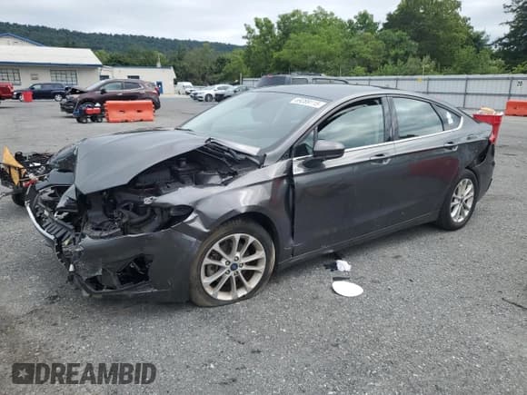 ✅ 2020 Ford Fusion SE • VIN: 3FA6P0HD0LR103121 • Lot: 69289115. Wystawiony na Copart z przebiegiem 97 091 mil. Bezpłatny archiwum sprzedaży aukcyjnych z USA i szczegółowy raport historii pojazdu na DreamBid. Zdjęcie 1.