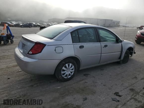 ✅ 2004 Saturn ION ION 1 • VIN: 1G8AG52F14Z117516 • Lot: 84581695. Listed on Copart with 172,384 mi. Free auction sales archive from the USA and detailed vehicle history report at DreamBid. Image 3.