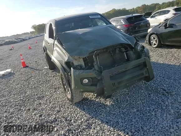 ✅ 2021 Toyota Tacoma TRD Off Road • VIN: 3TMCZ5AN1MM418130 • Lot: 89563635. Wystawiony na Copart z przebiegiem 110 538 mil. Bezpłatny archiwum sprzedaży aukcyjnych z USA i szczegółowy raport historii pojazdu na DreamBid. Zdjęcie 13.