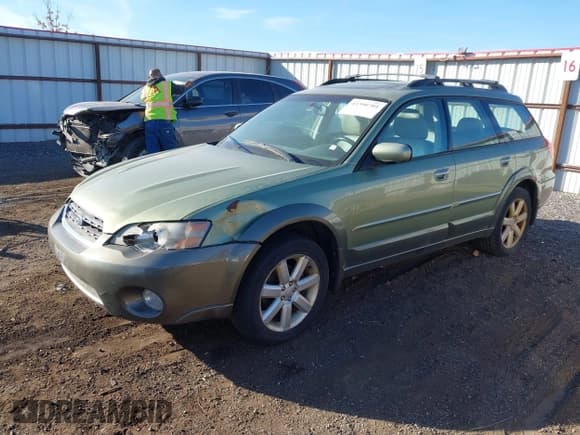 ✅ 2006 Subaru Legacy Outback Limited • VIN: 4S4BP62C567326497 • Lot: 43390704. Wystawiony na IAAI z przebiegiem 180 442 mil. Bezpłatny archiwum sprzedaży aukcyjnych z USA i szczegółowy raport historii pojazdu na DreamBid. Zdjęcie 2.