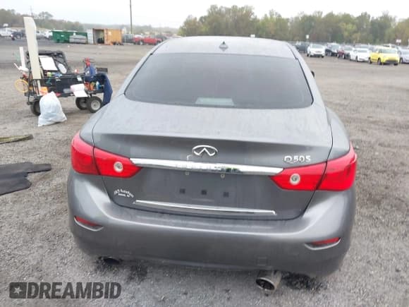 ✅ 2017 Infiniti Q50 Premium • VIN: JN1EV7AP2HM732438 • Lot: 43392000. Listed on IAAI with 72,988 mi. Free auction sales archive from the USA and detailed vehicle history report at DreamBid. Image 16.