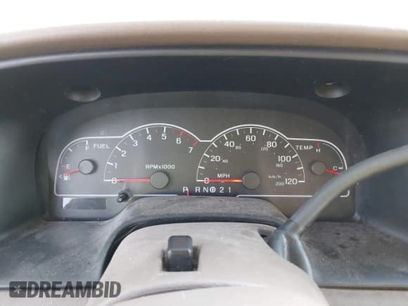 ✅ 2000 Ford Windstar SE • VIN: 2FMZA5243YBC74333 • Lot: 41681858. Listed on IAAI with Not provided. Free auction sales archive from the USA and detailed vehicle history report at DreamBid. Image 7.