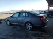 ✅ 2010 Volkswagen Jetta Limited Edition • VIN: 3VWAZ7AJ8AM099270 • Lot: 82546295. Wystawiony na Copart z przebiegiem 95 622 mil. Bezpłatny archiwum sprzedaży aukcyjnych z USA i szczegółowy raport historii pojazdu na DreamBid. Zdjęcie 2.