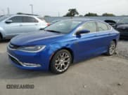 ✅ 2015 Chrysler 200 C • VIN: 1C3CCCEG5FN512770 • Lot: 75610634. Wystawiony na Copart z przebiegiem 137 757 mil. Bezpłatny archiwum sprzedaży aukcyjnych z USA i szczegółowy raport historii pojazdu na DreamBid. Zdjęcie 1.