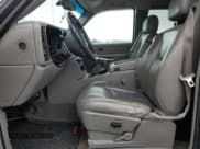 ✅ 2006 Chevrolet Silverado 1500 LT2 • VIN: 1GCEK19B16Z175582 • Лот: 54576735. Опубликован ранее на Copart с пробегом 282 876 миль. Бесплатный доступ к архиву аукционных продаж из США и подробный отчёт об истории автомобиля на DreamBid. Изображение 7.