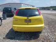 ✅ 2003 Ford Focus ZX5 • VIN: 3FAFP37373R188081 • Lot: 43005576. Wystawiony na IAAI z przebiegiem Nie podano. Bezpłatny archiwum sprzedaży aukcyjnych z USA i szczegółowy raport historii pojazdu na DreamBid. Zdjęcie 16.