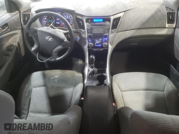 ✅ 2012 Hyundai Sonata Hybrid • VIN: KMHEC4A40CA043673 • Lot: 84733405. Listed on Copart with 192,980 mi. Free auction sales archive from the USA and detailed vehicle history report at DreamBid. Image 8.