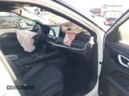 ✅ 2023 Jeep Compass (RED) Edition • VIN: 3C4NJDCN6PT502624 • Lot: 40811750. Wystawiony na IAAI z przebiegiem 18 595 mil. Bezpłatny archiwum sprzedaży aukcyjnych z USA i szczegółowy raport historii pojazdu na DreamBid. Zdjęcie 5.