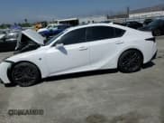✅ 2023 Lexus IS 500 F Sport Performance • VIN: JTHAP1D27P5003605 • Lot: 61939025. Wystawiony na Copart z przebiegiem 11 799 mil. Bezpłatny archiwum sprzedaży aukcyjnych z USA i szczegółowy raport historii pojazdu na DreamBid. Zdjęcie 13.