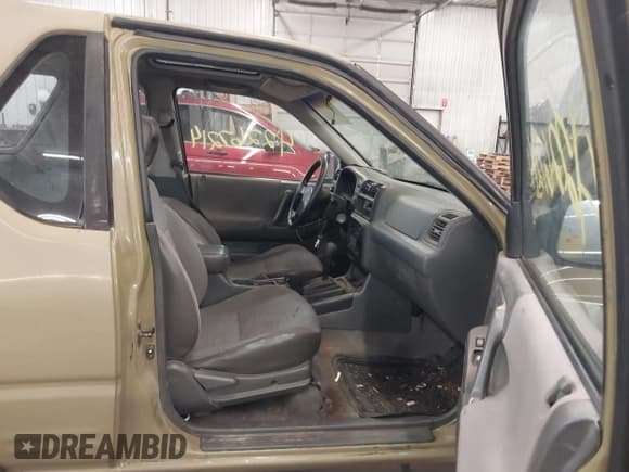 ✅ 1999 Isuzu Rodeo • VIN: 4S2CK57W6X4316539 • Lot: 42267214. Listed on IAAI with 186,480 mi. Free auction sales archive from the USA and detailed vehicle history report at DreamBid. Image 5.