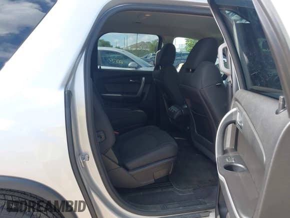 ✅ 2010 GMC Acadia SLE • VIN: 1GKLVLED8AJ123654 • Lot: 43067700. Wystawiony na IAAI z przebiegiem 97 645 mil. Bezpłatny archiwum sprzedaży aukcyjnych z USA i szczegółowy raport historii pojazdu na DreamBid. Zdjęcie 8.