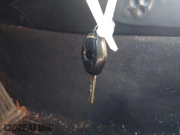 ✅ 2004 BMW 3 Series 325Ci • VIN: WBABW334X4PG97293 • Lot: 43835977. Listed on IAAI with 184,638 mi. Free auction sales archive from the USA and detailed vehicle history report at DreamBid. Image 11.