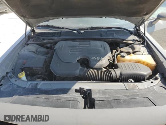 ✅ 2017 Dodge Challenger SXT • VIN: 2C3CDZAG7HH519673 • Лот: 87295615. Опубликован ранее на Copart с пробегом 92 227 миль. Бесплатный доступ к архиву аукционных продаж из США и подробный отчёт об истории автомобиля на DreamBid. Изображение 11.