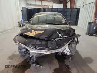 2024 Chevrolet Malibu LT z VIN 1G1ZD5ST3RF235740, wystawiony jako Copart lot #86607765 z przebiegiem Nie podano mil oraz Szkoda całkowita • Salvage title. Historia ofert i sprzedaży dostępna na DreamBid. Obrazek 5.