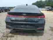 2021 Hyundai Elantra SEL z VIN 5NPLM4AG5MH012139, wystawiony jako Copart lot #62001745 z przebiegiem 57 670 mil mil oraz Szkoda całkowita • Salvage title. Historia ofert i sprzedaży dostępna na DreamBid. Obrazek 6.