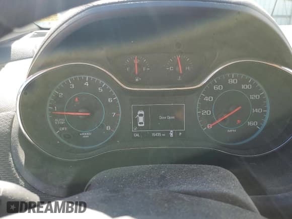 ✅ 2018 Chevrolet Cruze LS • VIN: 1G1BC5SM1J7205440 • Lot: 66359193. Listed on Copart with 15,435 mi. Free auction sales archive from the USA and detailed vehicle history report at DreamBid. Image 9.