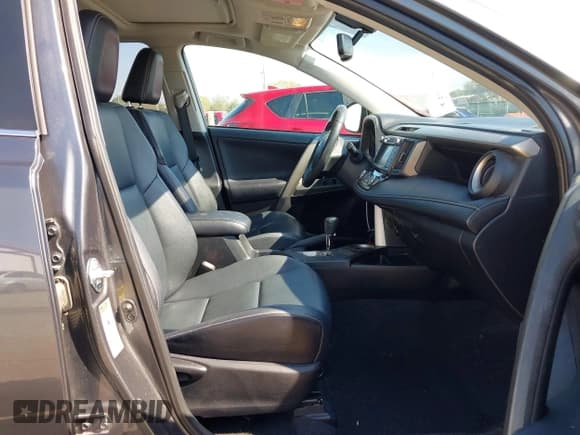 ✅ 2013 Toyota RAV4 Limited • VIN: 2T3DFREV3DW041328 • Lot: 43452067. Listed on IAAI with 123,875 mi. Free auction sales archive from the USA and detailed vehicle history report at DreamBid. Image 5.