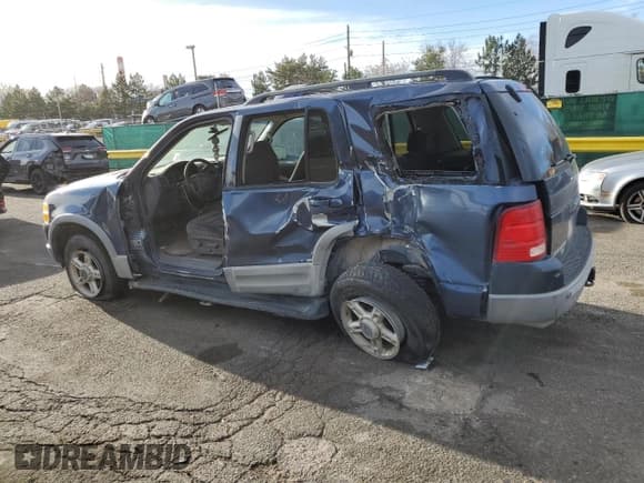 ✅ 2002 Ford Explorer XLT • VIN: 1FMDU73E62ZB46631 • Лот: 49795745. Опубликован ранее на Copart с пробегом 177 518 миль. Бесплатный доступ к архиву аукционных продаж из США и подробный отчёт об истории автомобиля на DreamBid. Изображение 2.