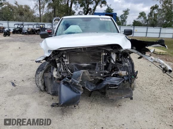 ✅ 2013 Ram 2500 Tradesman • VIN: 3C6UR4HL6DG580635 • Lot: 46183105. Wystawiony na Copart z przebiegiem Nie podano. Bezpłatny archiwum sprzedaży aukcyjnych z USA i szczegółowy raport historii pojazdu na DreamBid. Zdjęcie 5.