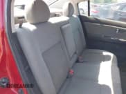 ✅ 2010 Nissan Sentra 2.0 • VIN: 3N1AB6AP6AL664775 • Lot: 42793508. Wystawiony na IAAI z przebiegiem 197 894 mil. Bezpłatny archiwum sprzedaży aukcyjnych z USA i szczegółowy raport historii pojazdu na DreamBid. Zdjęcie 8.