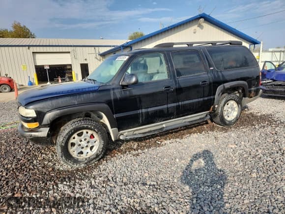 ✅ 2005 Chevrolet Suburban Z71 • VIN: 3GNFK16Z95G229125 • Lot: 86540505. Listed on Copart with 273,282 mi. Free auction sales archive from the USA and detailed vehicle history report at DreamBid. Image 1.