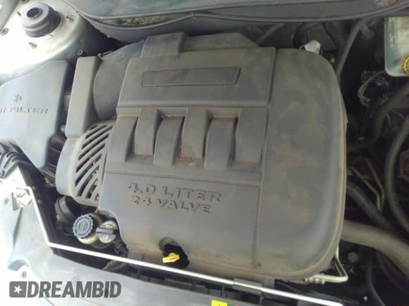 ✅ 2007 Chrysler Pacifica • VIN: 2A8GF48X97R362830 • Lot: 42187953. Listed on IAAI with 82,477 mi. Free auction sales archive from the USA and detailed vehicle history report at DreamBid. Image 10.