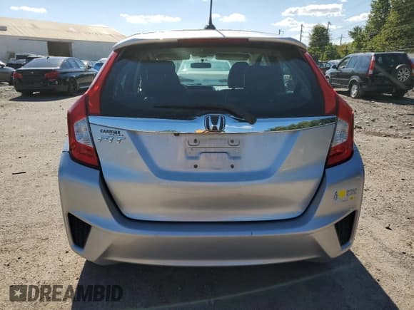 ✅ 2016 Honda Fit EX-L • VIN: 3HGGK5H90GM703311 • Lot: 71696515. Wystawiony na Copart z przebiegiem 83 222 mil. Bezpłatny archiwum sprzedaży aukcyjnych z USA i szczegółowy raport historii pojazdu na DreamBid. Zdjęcie 6.