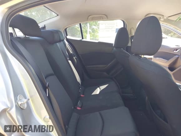 ✅ 2014 Mazda 3 i SV • VIN: JM1BM1T72E1218258 • Lot: 42788924. Wystawiony na IAAI z przebiegiem 94 819 mil. Bezpłatny archiwum sprzedaży aukcyjnych z USA i szczegółowy raport historii pojazdu na DreamBid. Zdjęcie 8.