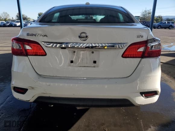 ✅ 2019 Nissan Sentra SV • VIN: 3N1AB7AP1KY448780 • Lot: 90268265. Listed on Copart with 111,663 mi. Free auction sales archive from the USA and detailed vehicle history report at DreamBid. Image 6.